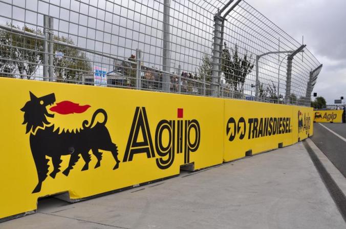 AGIP WALL